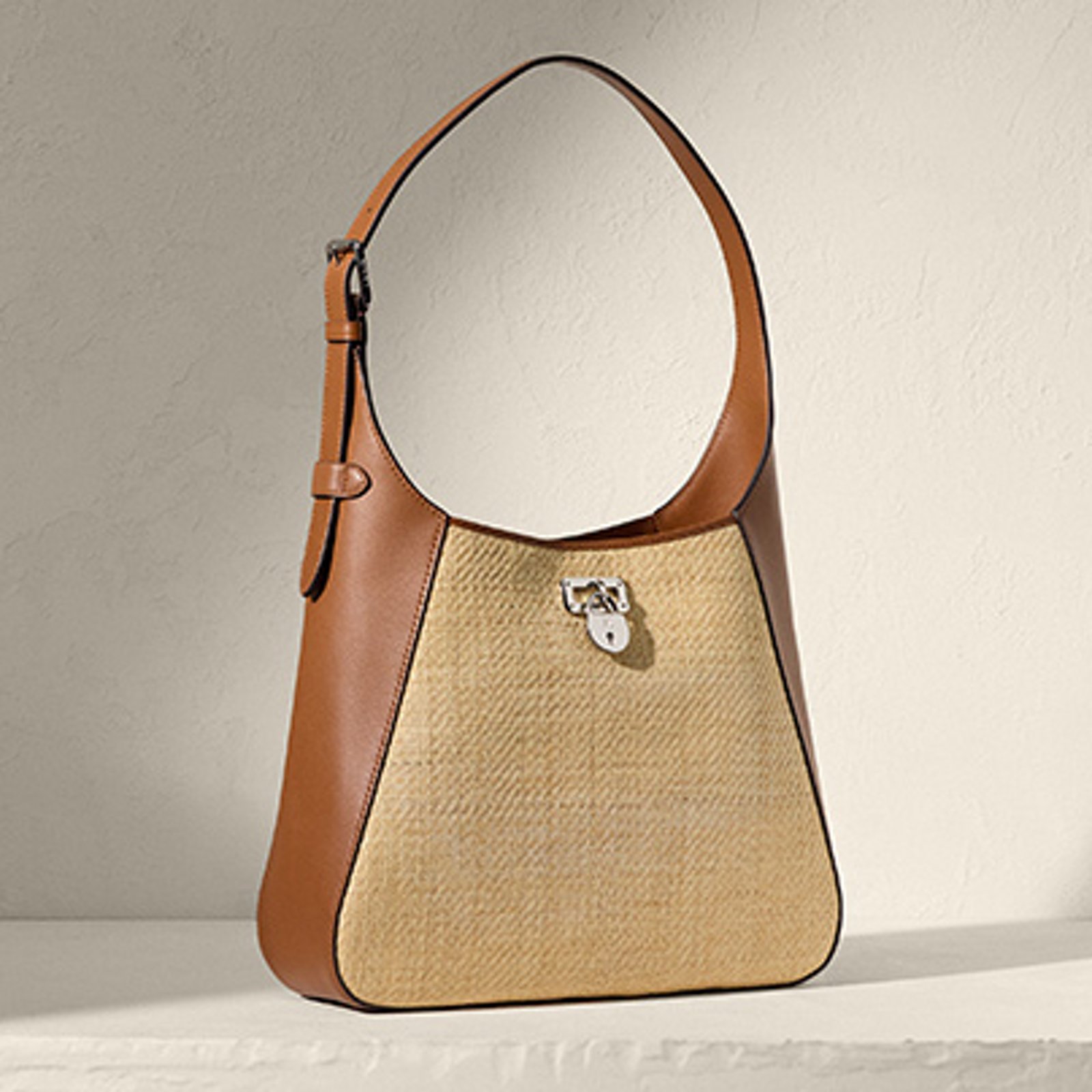 Shoulder Bags